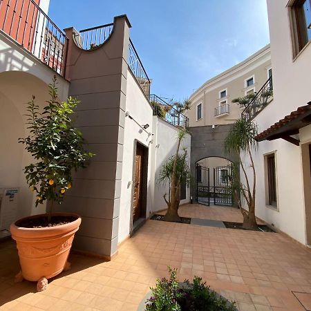 Zara Palace - Ariosto Scafati Exterior photo