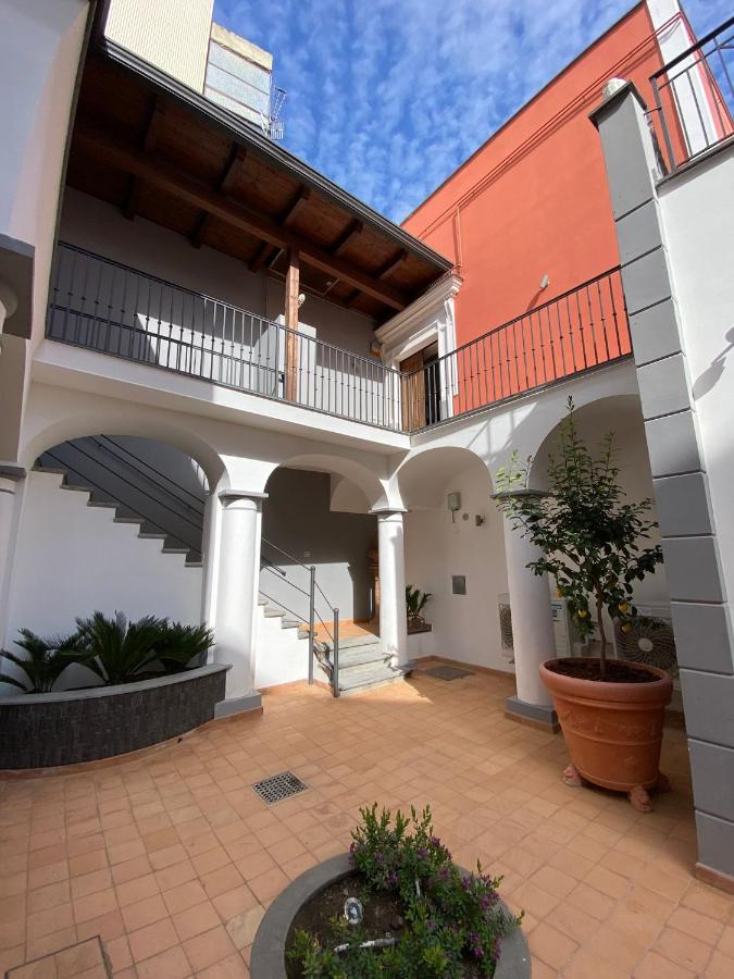 Zara Palace - Ariosto Scafati Exterior photo